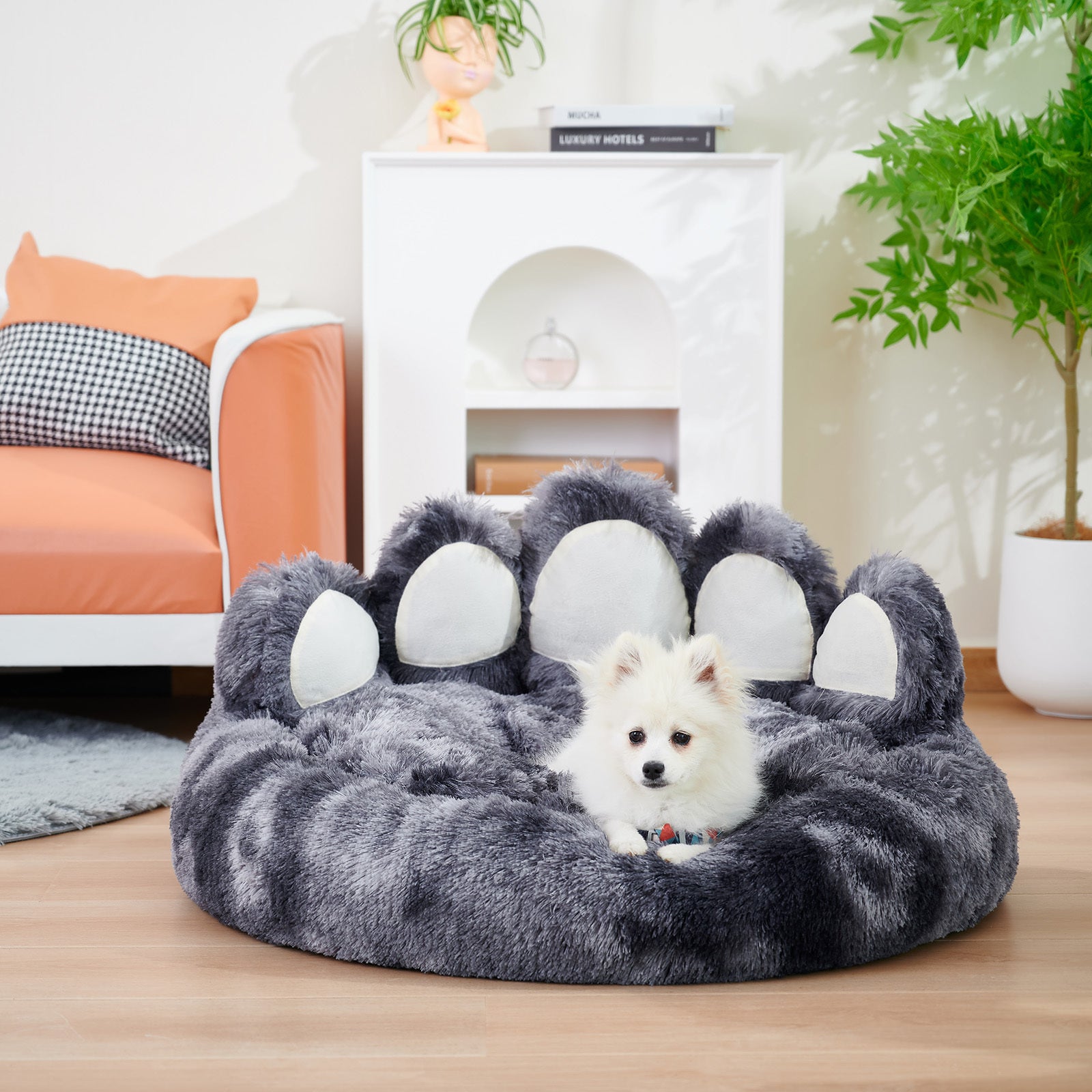 Bear Paw Dog & Cat Bed – Plush & Cozy
